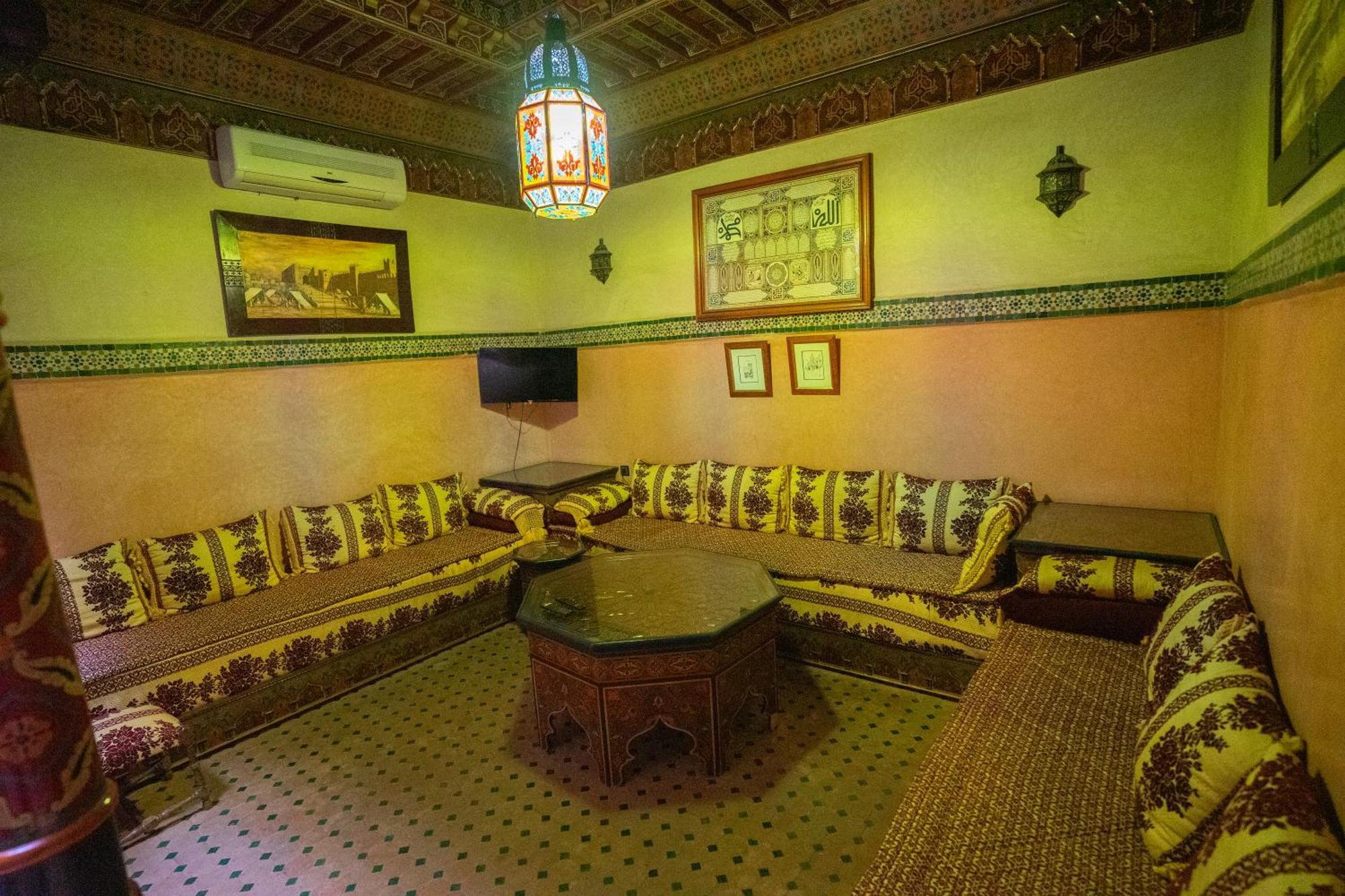 Riad Kamal Luxe Authentique Avec 3 Piscines Au Coeur De Marrakech (Adults Only) Marrakesch Exterior foto
